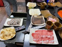 -宽板凳老灶火锅(簋街店)