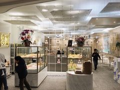 门面-奈雪的茶(市百一店)