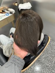 -Tloml salon