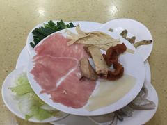 -桥香园云南过桥米线(金马碧鸡店)