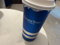 熟成普洱牛乳-CHARLIETOWN红茶公司(南京万象天地店)