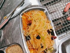-马路牙子烧烤音乐酒馆(望京店)