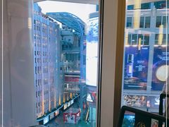 靠窗位-江边城外烤全鱼(世茂广场店)