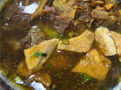 -炬龙牛肉店(新华店)