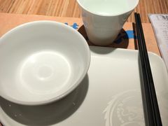 餐具摆设-江湖情酸菜鱼(万菱汇店)