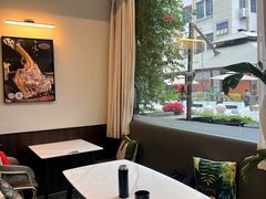 -芳草地西式融合餐厅(回龙窝店)