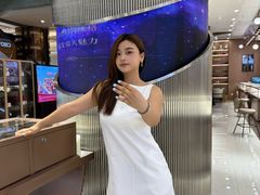 -王府井百货熙地港店