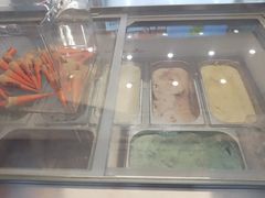 -极拉图·现制冰淇淋(梅溪湖新天地步步高店)