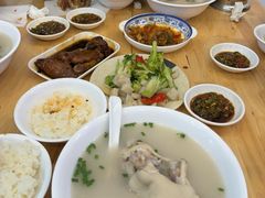 -明红蹄花(糍粑店街店)