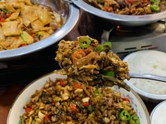 -湖南人家湘菜馆(镇江路店)