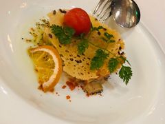 -卡佩罗意大利餐厅及酒吧Al Cappello Trattoria