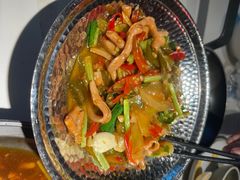 山椒酸菜爆鹅肠-麻六记(新天地店)