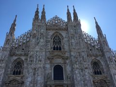 -文艺复兴百货(米兰大教堂广场店)