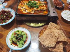 -邹胖哥好好吃餐馆(荔波美食街店)