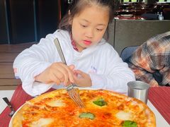 -WOLFGANG PUCK KITCHEN & BAR(迪士尼小镇店)