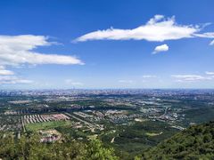 -鬼笑石后山停车场