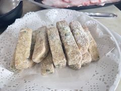 -闽粤一牛潮汕牛肉火锅