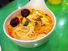 麻辣嫩鸡米线-翠华餐厅(山顶道店)