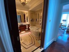 -广州富力丽思卡尔顿酒店