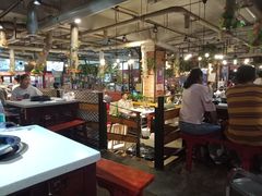 大堂-钢管厂歆瑞源油卤串串香(春熙路太古里店)