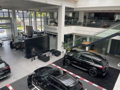 -上海星瀚奔驰4S店(红柳路店)