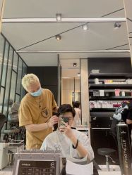 -HAIR CORNER