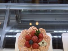 -花花卷卷·鲜食蛋糕(静安久光百货店)