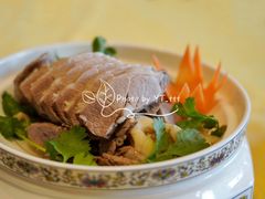 草原手把肉-德乐海蒙餐