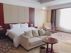 -兴芮温泉度假区