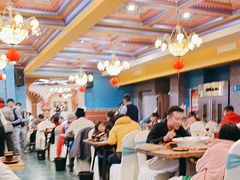 -乡村馕坑肉·烧烤·新疆菜·本地人更爱吃(阿勒泰首店)