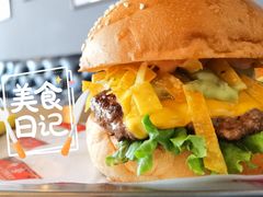 The&nbsp;K.O.&nbsp;绝代佳人招牌汉堡-Side Street街旁(交道口店)