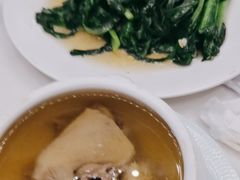 -五谷芳乳鸽王(海景店)
