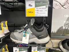 -迪卡侬(西三旗店)