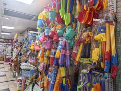 -一德国际玩具文具精品广场(一德路地铁站店)