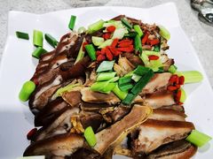 -墨脱石锅椰子鸡•香草鸭•东山羊(大东海店)