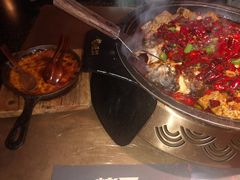 -吞鱼兽麻辣烤鱼(万达店)