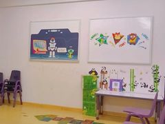 -瑞思少儿中心·少儿英语素养启蒙(勒泰直营校区)