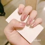 上班族做什么美甲？大方又精致得体~

