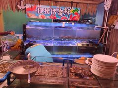 -领鲜活海鲜榴莲自助火锅(东门店)