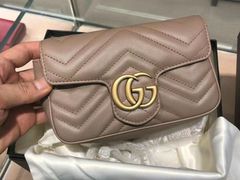 -Gucci(时代广场店)