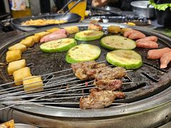 -伍丁·烤牛肋(和平东桥店)