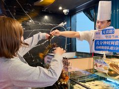 -雍容荟帝王蟹活龙虾展台自助(IFS黑金店)