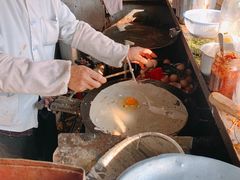 -正宗杂粮煎饼香软鸡蛋饼