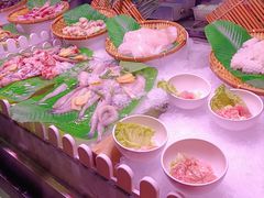 -领鲜活海鲜榴莲自助火锅(东门店)