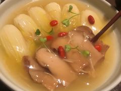 松茸瑶柱娃娃菜-湖滨28中餐厅·西湖宴·杭州君悦酒店