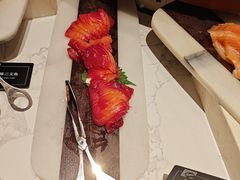 惠灵顿三文鱼-咖啡苑自助餐厅·中国大饭店