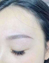 -莲姿娜半永久纹眉皮肤管理