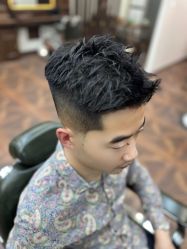 -贝勒爷专业男发