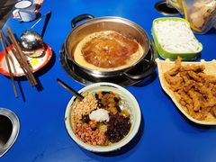 -马路边边串串香(北苑旗舰店)