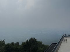 -紫金山山顶公园
